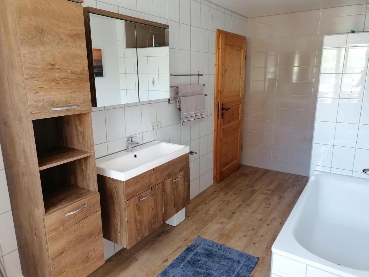70m²- Mit Terrasse